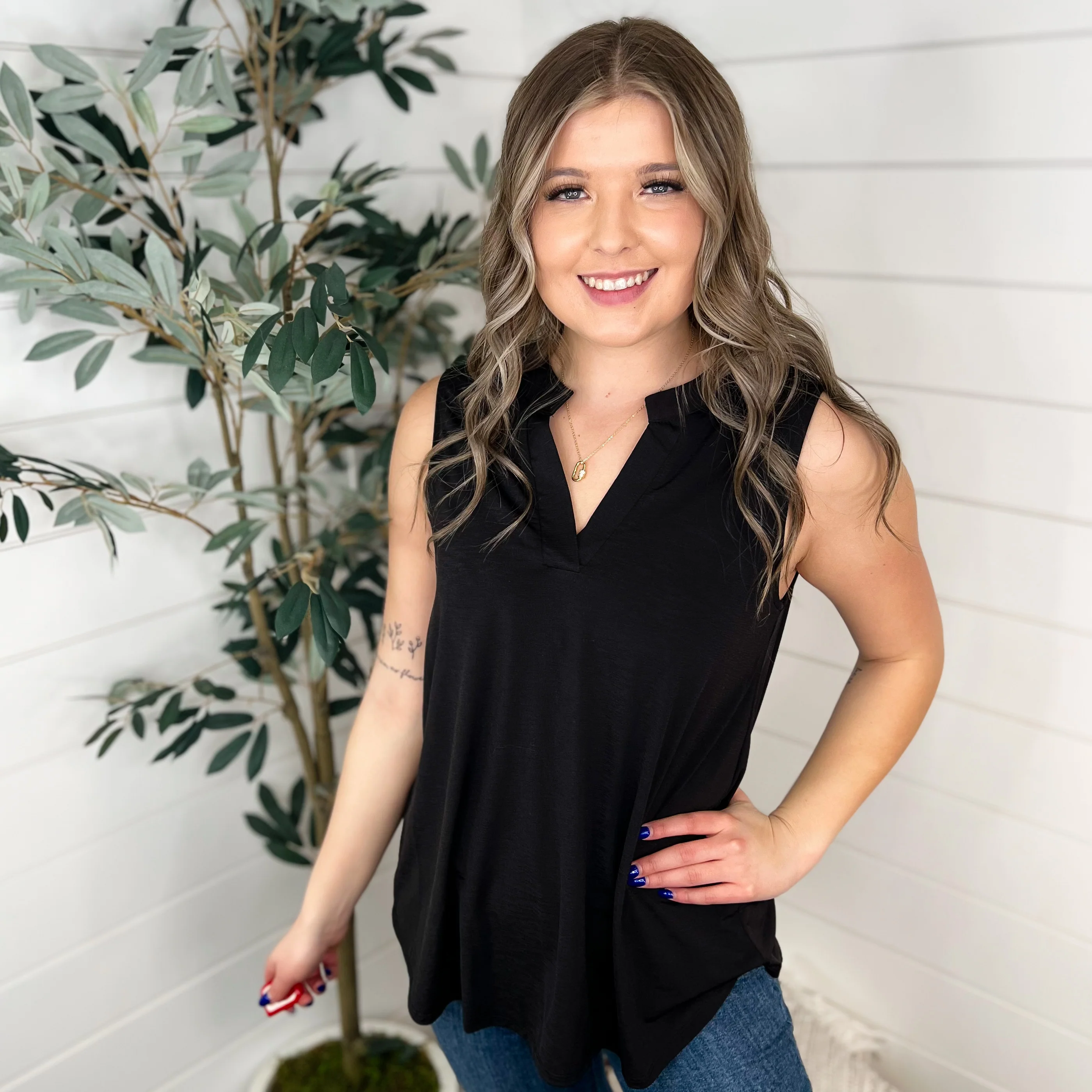 Dear Scarlett Is True Wrinkle-Free Gabby Tank Top - 8 colors! - Image 9