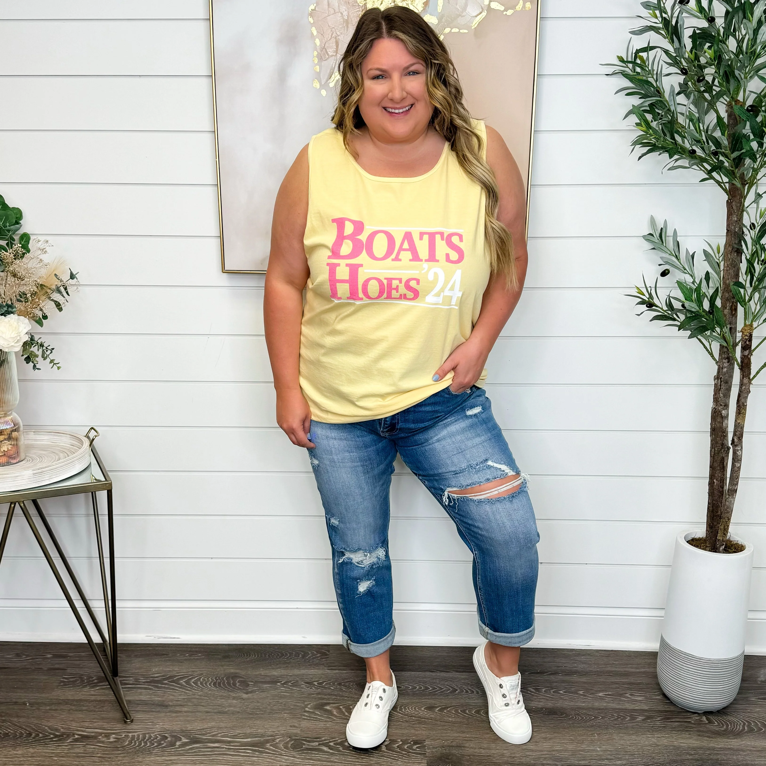 Risen Kaia High-Rise Capris - Medium Wash (Distressed) - Image 9